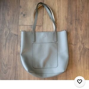 Gray Medium Size Tote Pebbled Faux Leather Hand Bag Reversible NWOT